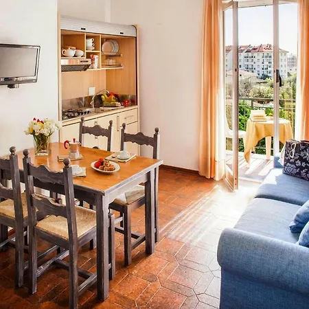 Il Borgo Della Rovere San Bartolomeo Al Mare Ili011004 Cyb Apartment *