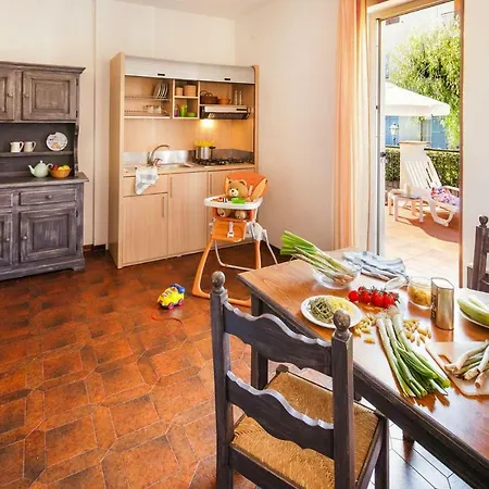 Il Borgo Della Rovere San Bartolomeo Al Mare Ili011004 Cyb